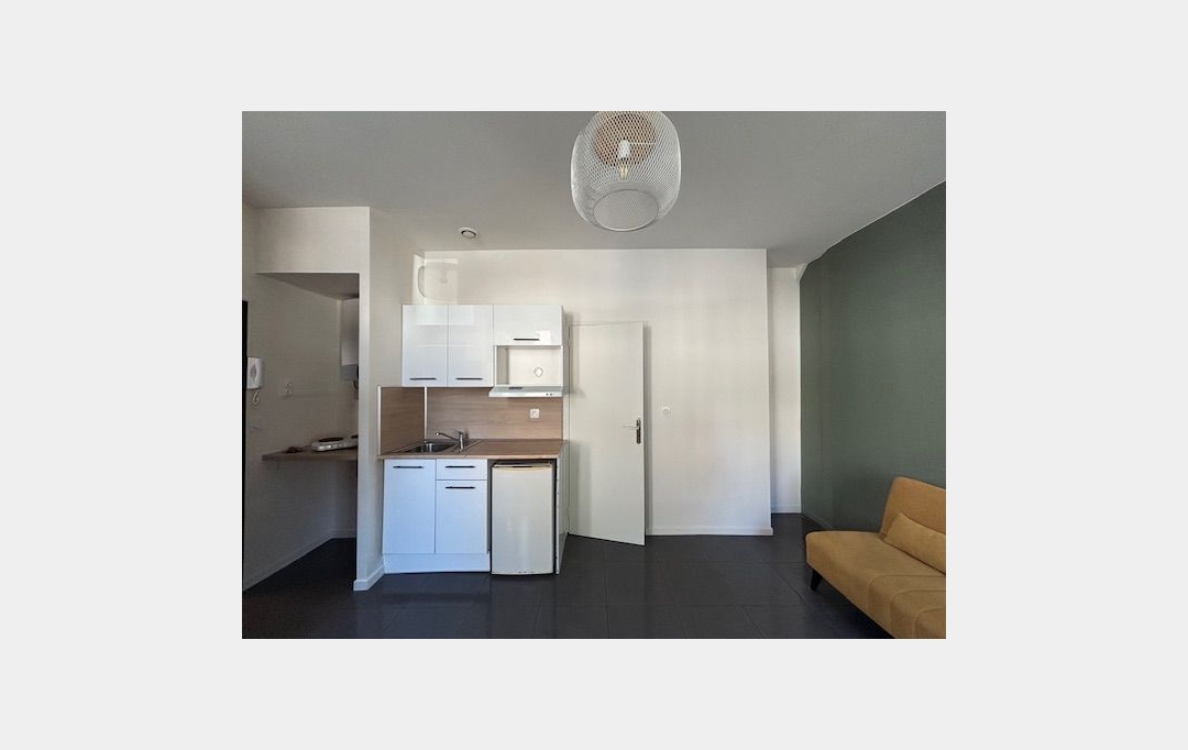 CABINET SI2 : Appartement | TOURCOING (59200) | 20 m2 | 520 &euro; 